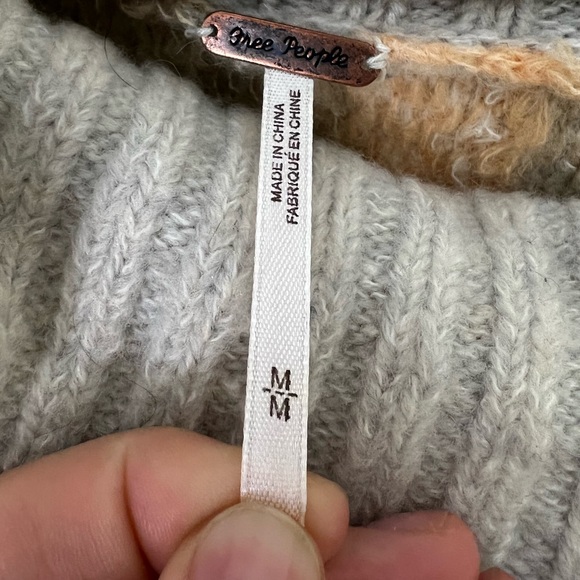 Free People • Willow Poncho - Picture 7 of 12